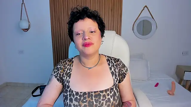 Chat +18 de Alaska_deluxe ao vivo