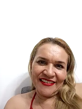 charlotte_milf30 网络视讯表演