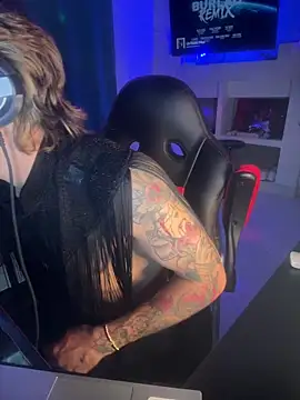 AngelLatinBoy Webcam-Show