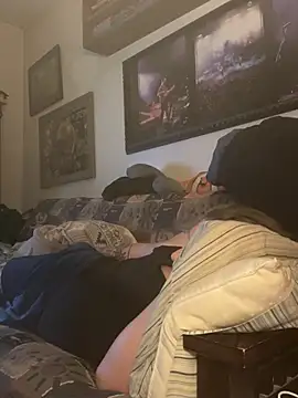 Stephanie1984 即時 XXX 聊天