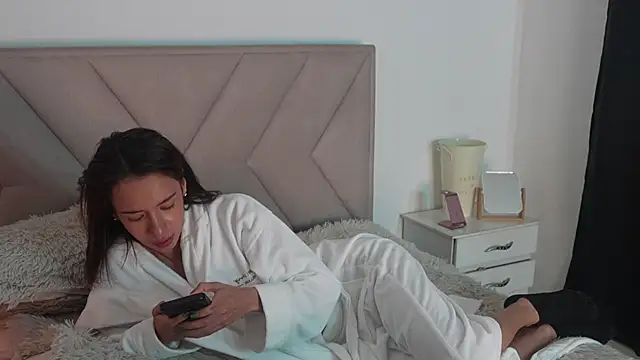 Bonnieshyy 现场XXX聊天