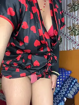 CUTI-NAINAn Live XXX chat