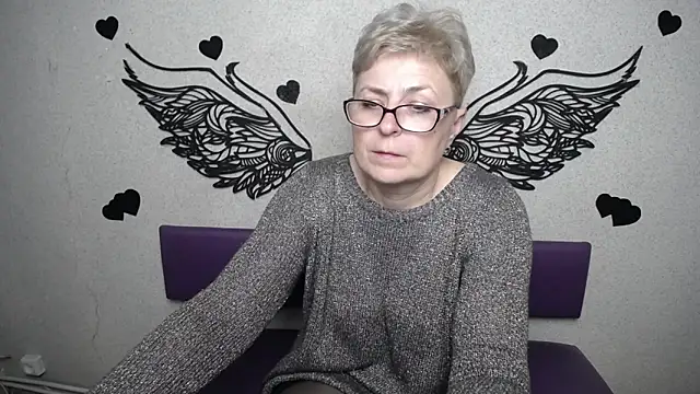 แชท XXX สดของ EmiliaGree