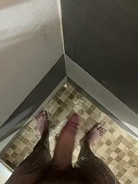 Pertunjukan Kamera Web Lovetr1