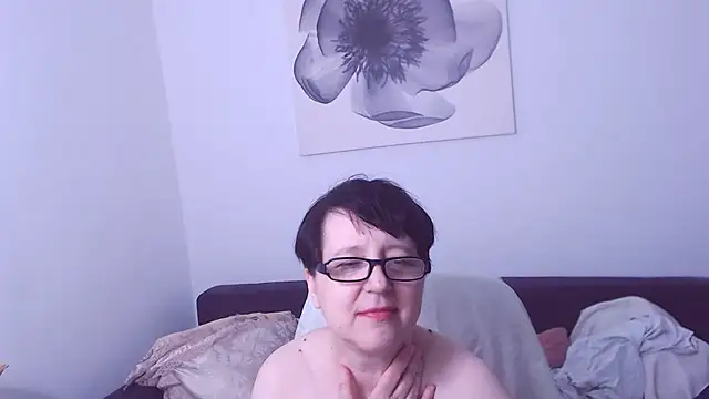 ChristaRose 即時 XXX 聊天