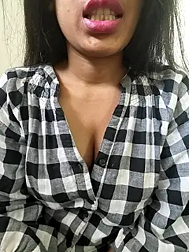 Ishika_baby_'s Webcam Show