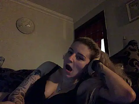 xxamyleighxxのライブXXXチャット