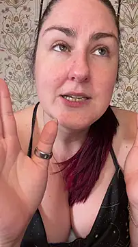 Lacey-BBWのライブXXXチャット