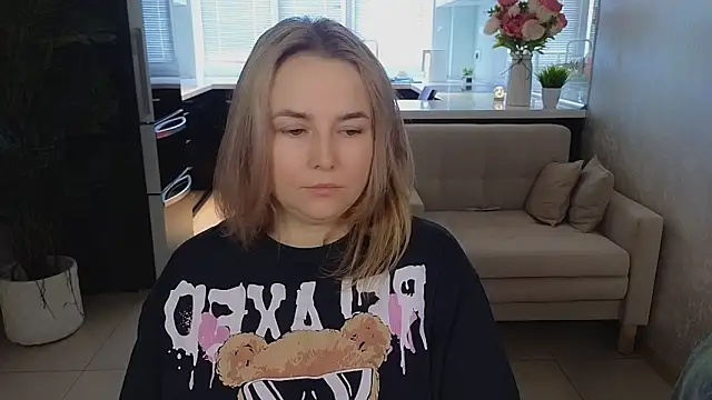 Živý XXX chat Mira_Mermayd