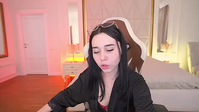 TorrySrar Chat XXX in diretta