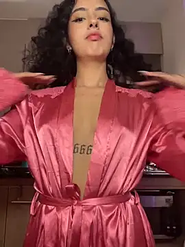 RosseMelody's Live XXX Chat