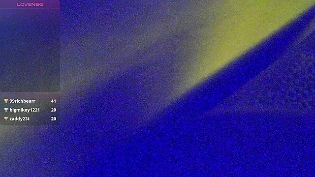 DoMeDoggyNow: απευθείας συνομιλία ΧΧΧ