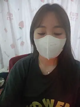 Kajisu_26: διαδικτυακό σόου στην κάμερα