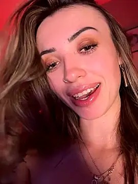 Chat XXX en directo de Tiny-Mimi