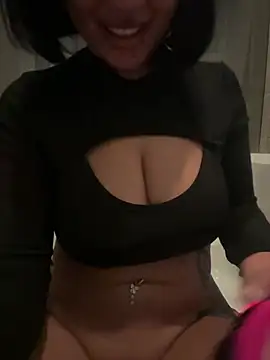 Chat XXX en directo de imabratxxx