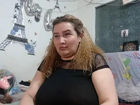 Perla1981-- Chat XXX in diretta