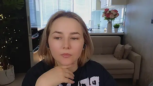 Mira_MermaydのライブXXXチャット