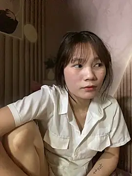 -Eidieea- Live XXX Chat