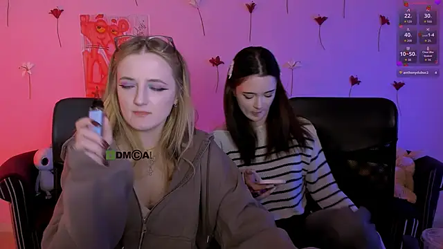 liana_kisses: απευθείας συνομιλία ΧΧΧ