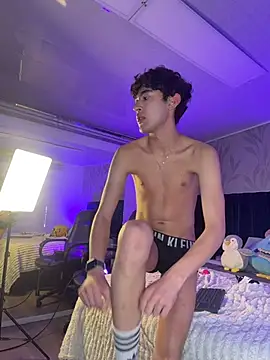 MatthewMoore_ webcam show