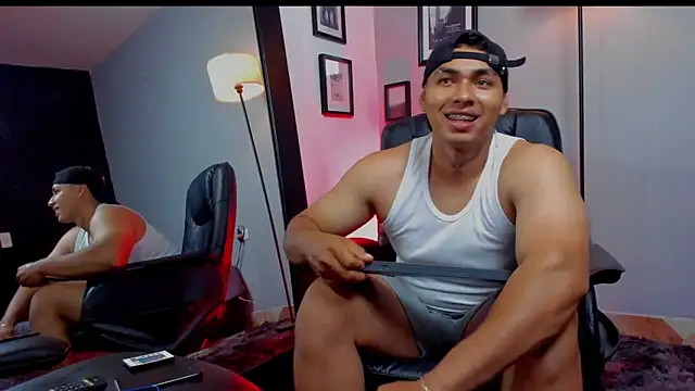 Webkamerová show ronnie_crafored