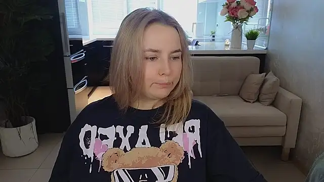 Mira_Mermayd's Live XXX Chat