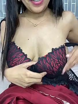 escape_with_me Webcam Show