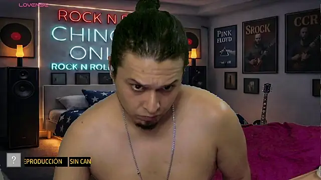 chino_rozn Live XXX chat