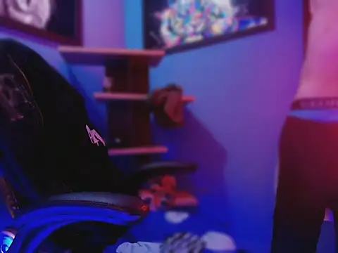 Thonixxx_mr élő XXX-chatje