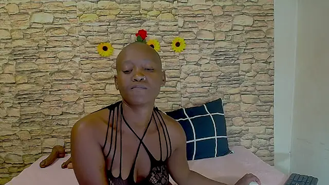 EbonyOlive69 Chat XXX in diretta