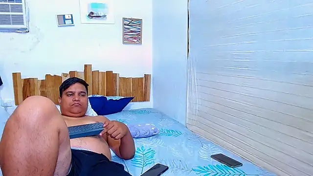 Chat +18 de lucasandSofi ao vivo