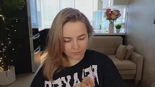 Mira_Mermayd live XXX chat