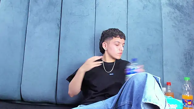 Megan_Thompson_: απευθείας συνομιλία ΧΧΧ