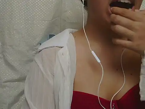 ChubbyButtyのライブXXXチャット