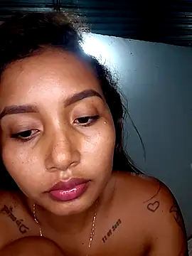 Genesis_18_'s Live XXX Chat