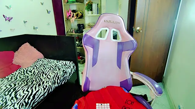 Naasha_ Live XXX-Chat