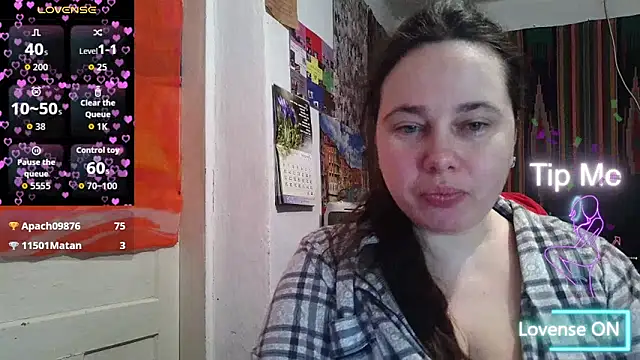 Онлайн чат XXX Cora_Maro