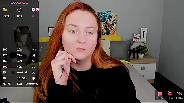 BabeLessi: απευθείας συνομιλία ΧΧΧ