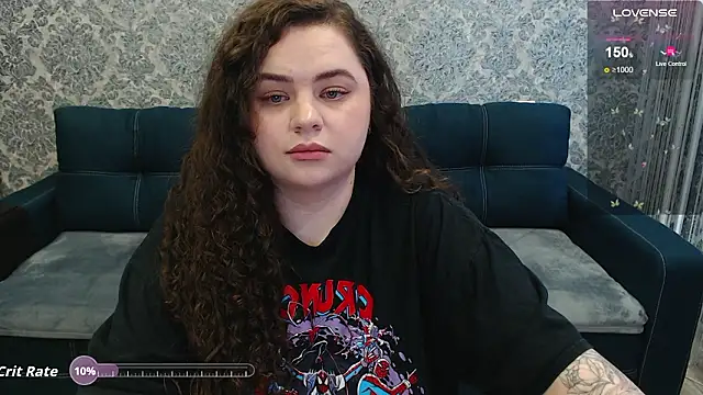 LunaRoub's Live XXX Chat