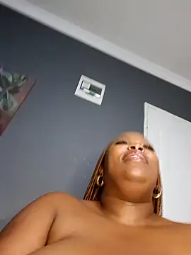 SWEETDOLLY29XXのライブXXXチャット