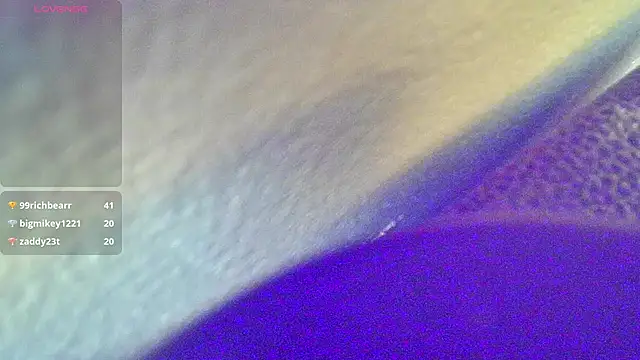 XXX chat uživo modela DoMeDoggyNow