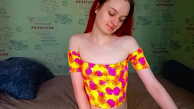 emi_less' Live XXX Chat