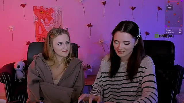 liana_kisses' Live XXX Chat