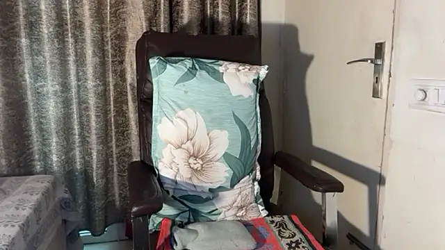 Cupid_of_Hearts Webcam Show