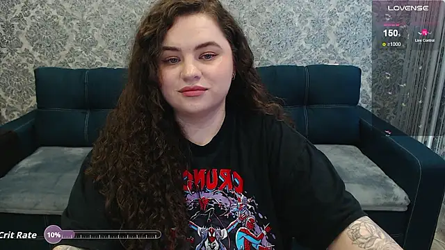 LunaRoub's Live XXX Chat