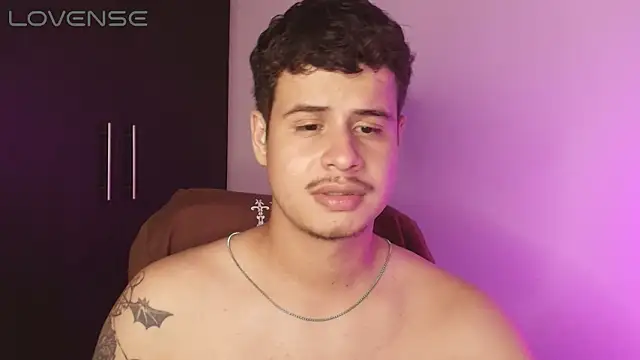 BjornSteel: απευθείας συνομιλία ΧΧΧ