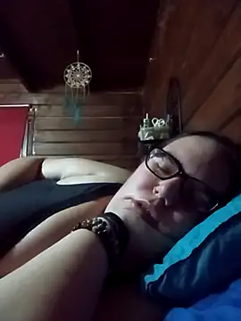 XXX chat uživo modela Gatitabuena90