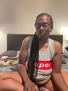 XXX chat uživo modela SweetParadise00