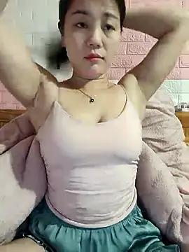 XXX chat uživo modela Ngocmai_lazdy