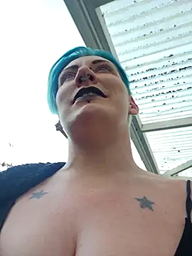 Živý XXX chat PinkTheHawk